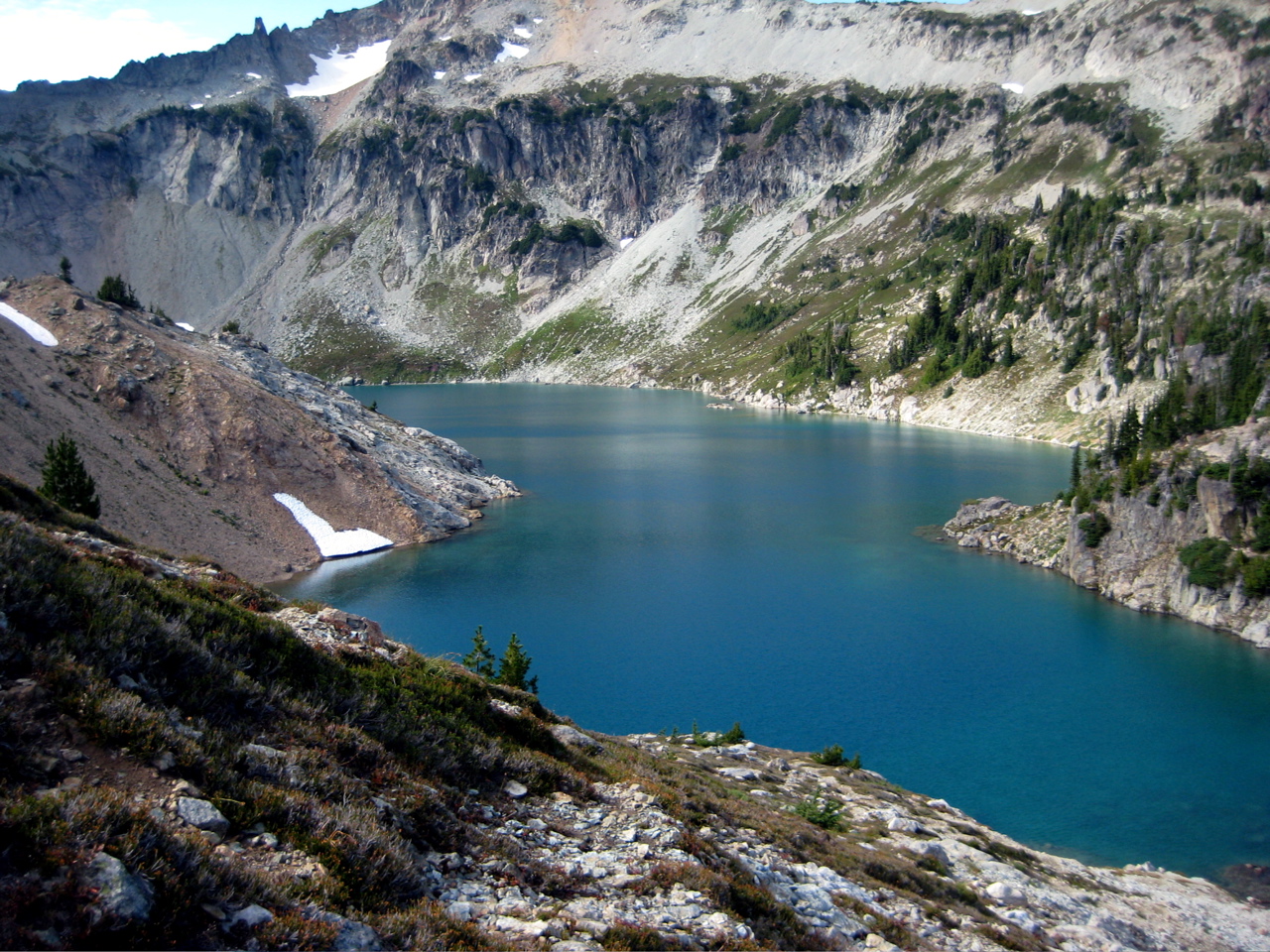 looking down on Circle Lake from the shoulder of The Citadel in the Alpine Lakes Wilderness