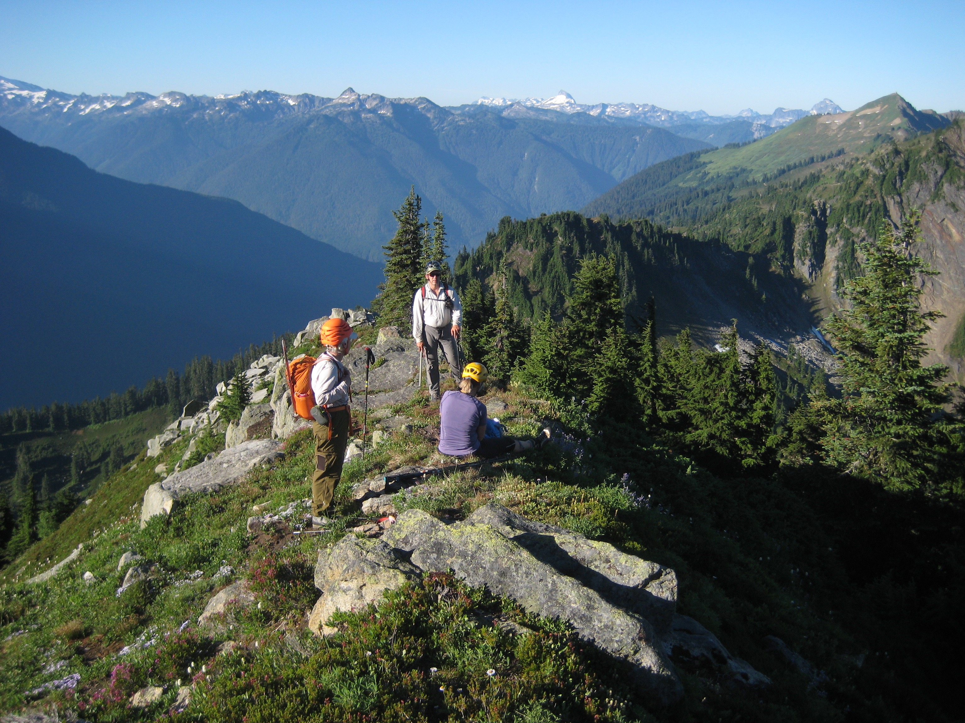 mountain climbers taking a break on Green-Misch Ridge in the Glacier Peak Wilderness