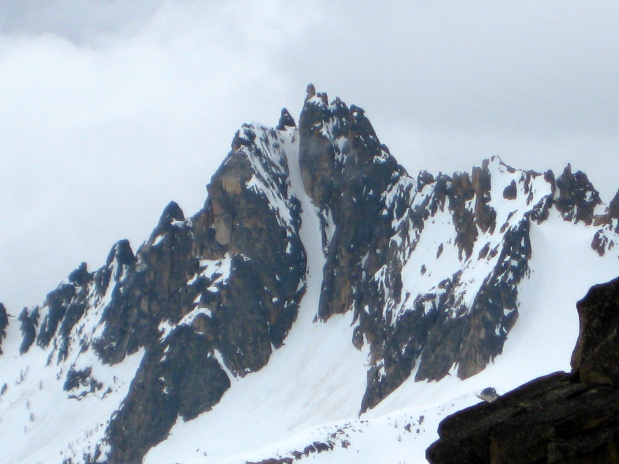 Big Kangaroo with snow patches on Kangaroo Ridge as seen from Silver Star Mountain in the Mazama Mountains