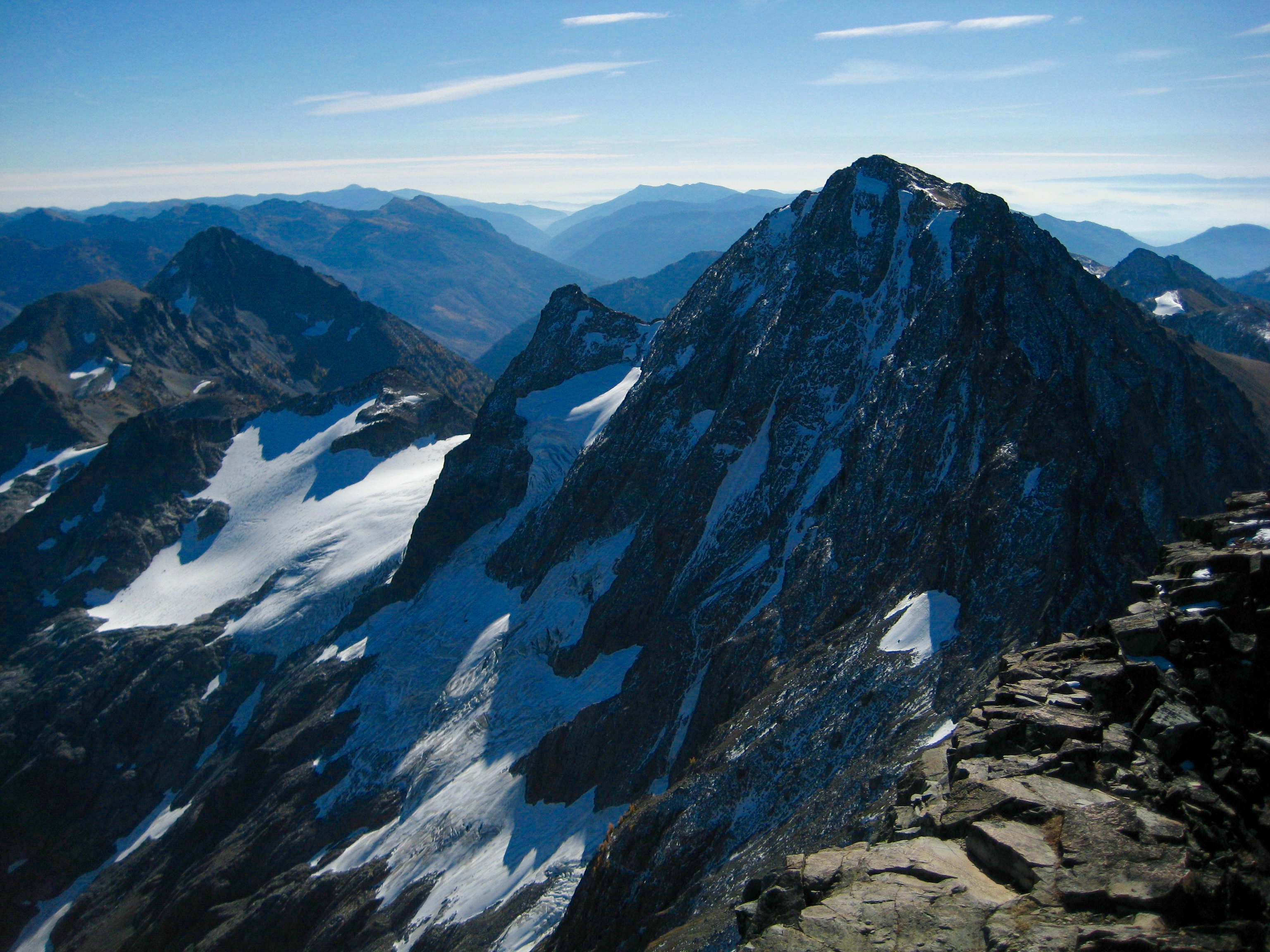 steep rocky face on the north side of Mt Maude as seen from the summit of Seven-Fingered Jack