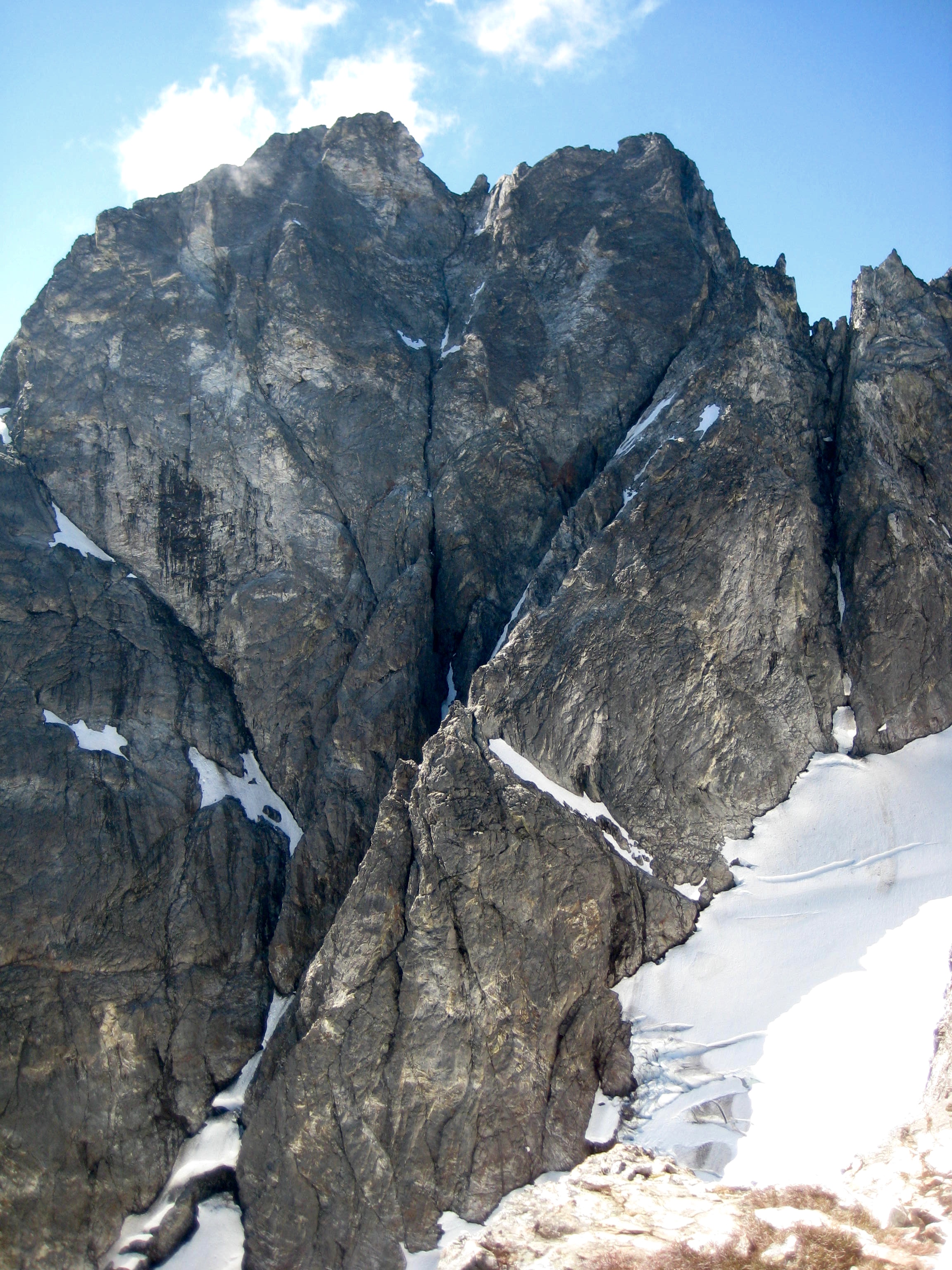 Hard Mox Peak in the American Chilliwack Mountains as seen from the ridge of Easy Mox Peak