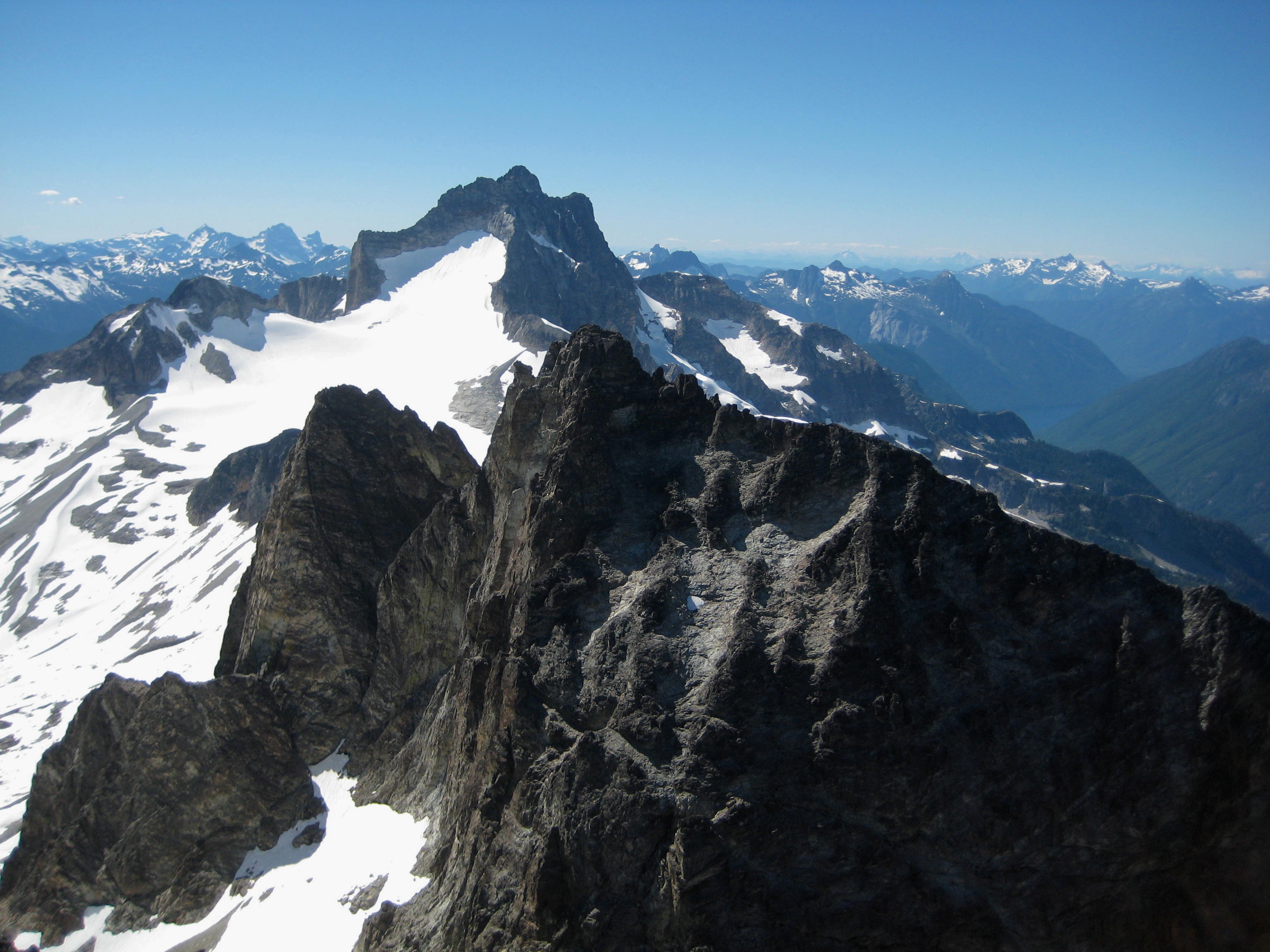 Mt Redoubt and Easy Mox Peak in the American Chilliwack Mountains