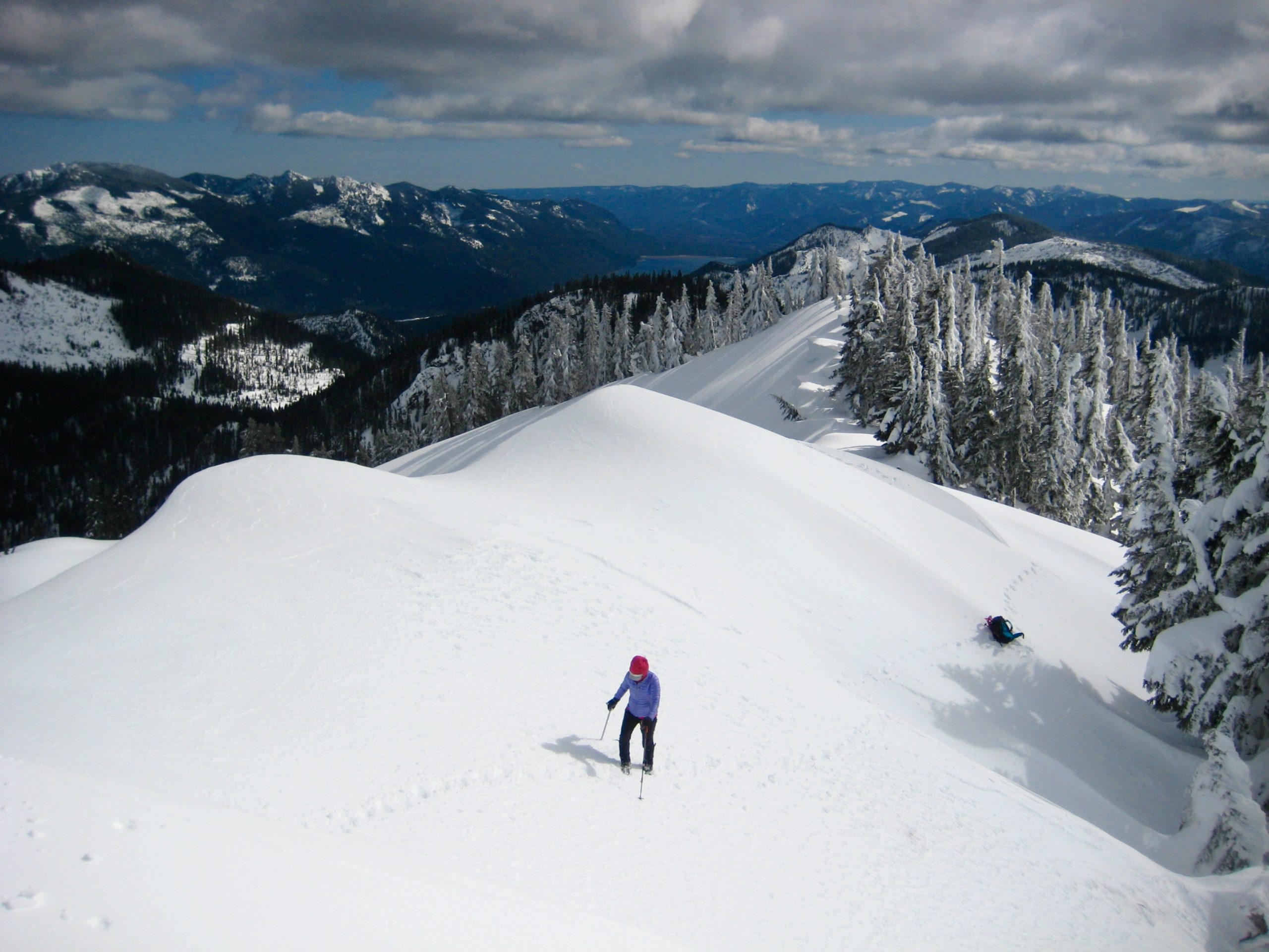 A climber traversing South Ridge of Mt Laura in the Keechelus Mountains